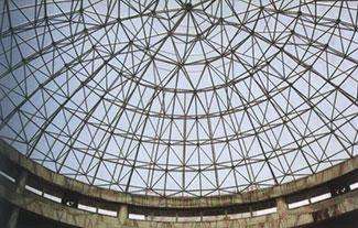 松江铝镁锰板屋面网架在设计时要注意哪些细节